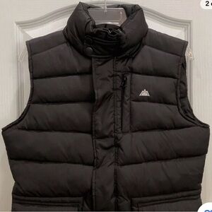 Snozu EMS Puffer Vest Women’s Black Size S Pre-owned Excellent Condition